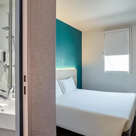 Hotelf1 Rouen Sud Parc Expos Rénové Hotel