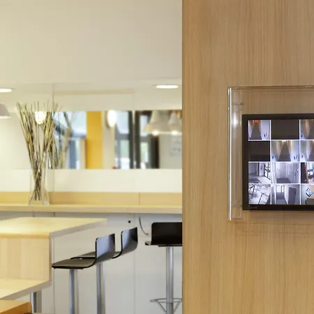 Hotelf1 Rouen Sud Parc Expos Rénové Hotel