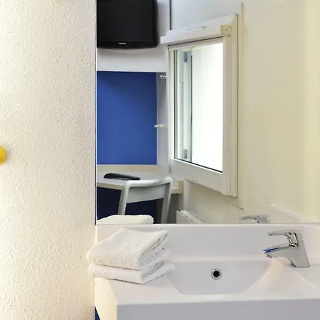 Hotelf1 Rouen Sud Parc Expos Rénové Hotel *