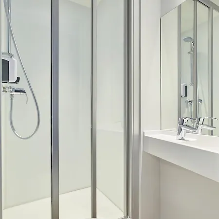 Hotelf1 Rouen Sud Parc Expos Rénové