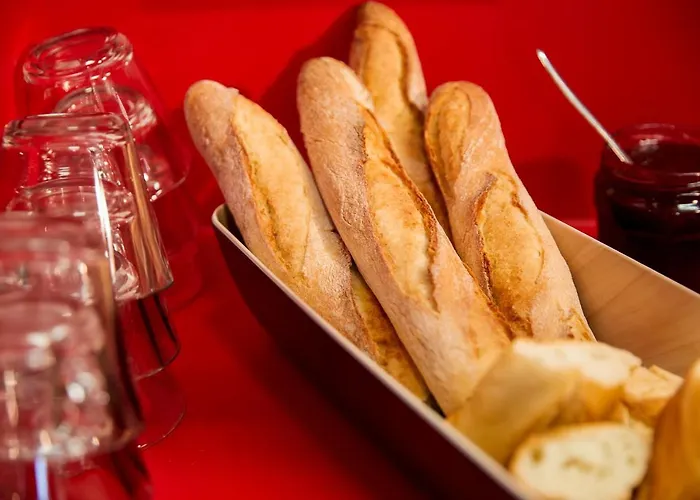 Hotelf1 Rouen Sud Parc Expos Rénové Hotel